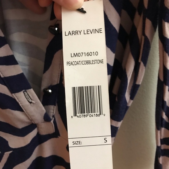 Dress - Picture 3 of 4